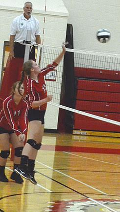 Eastern’s Haley Fannin comes through with a kill.