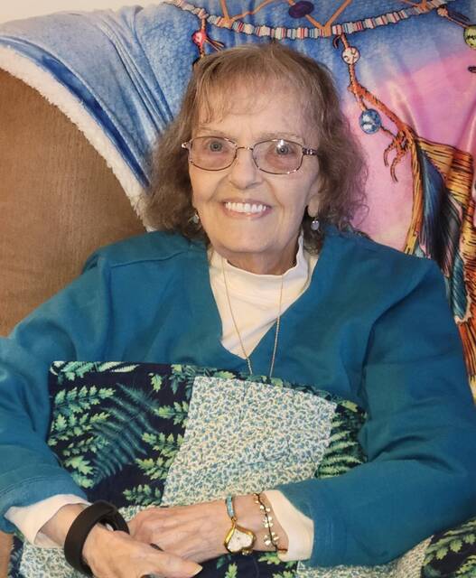 Charlotte Holcomb Murray, 85