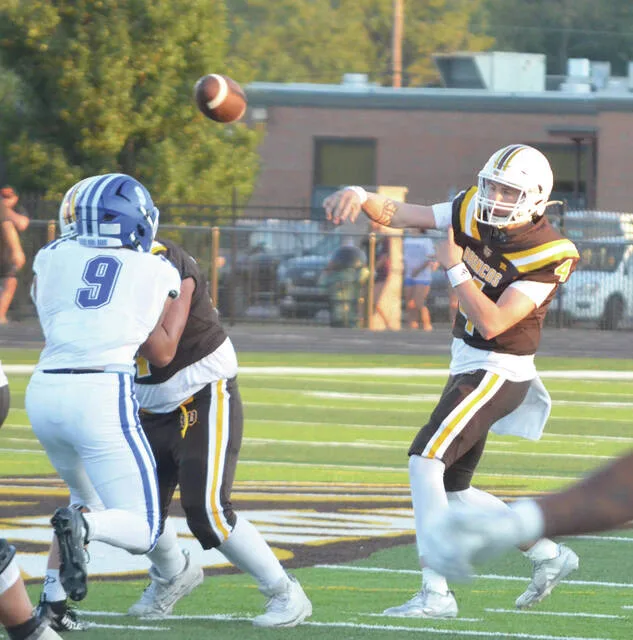 Western Brown’s Brody Barber throws for 839 passing yards in three weeks on the gridiron